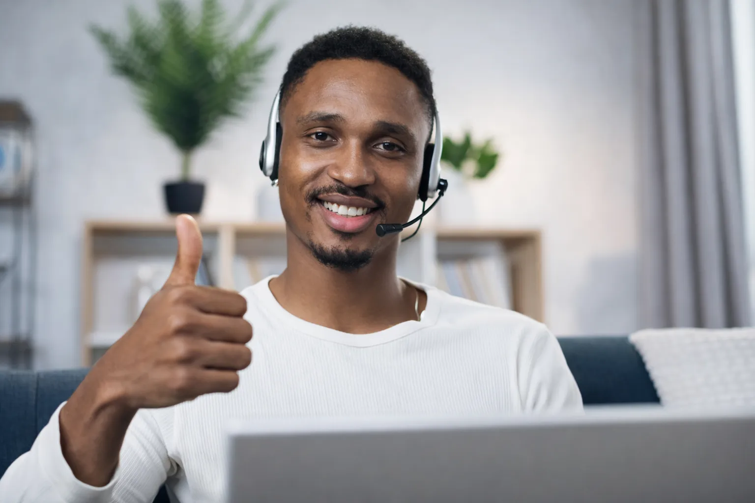 Remote technical support services for businesses by Encode Tech Solutions