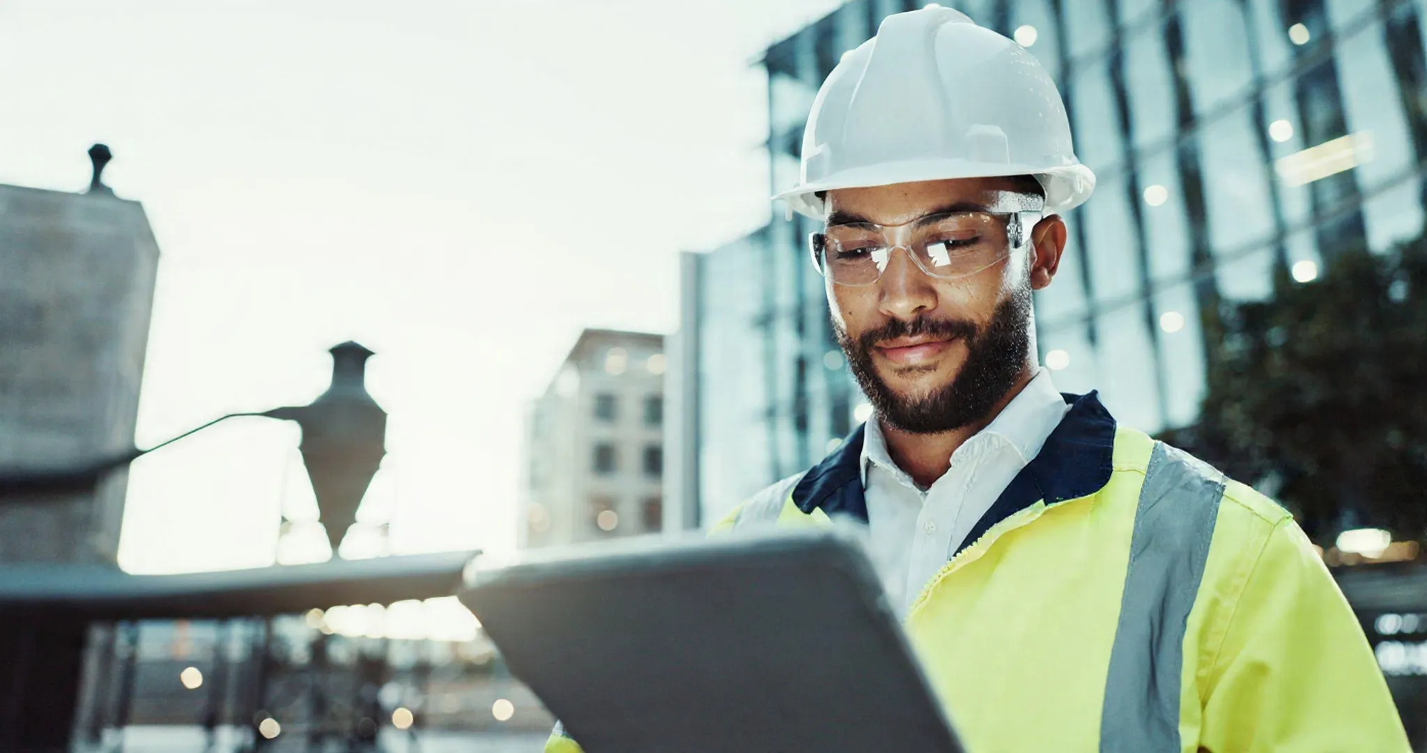 Secure internet access for site offices